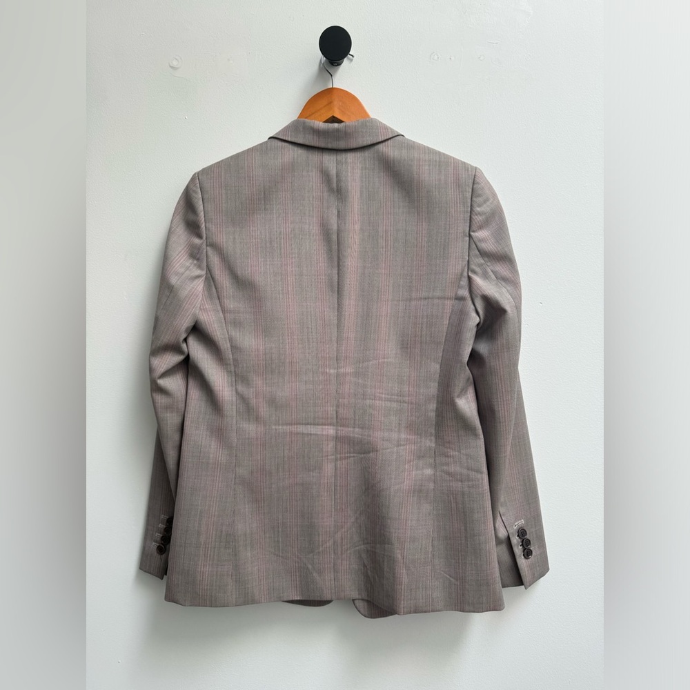 Hugo Boss "Janufal" Women's 100% Wool
One Button Blazer - Picture 8 of 10